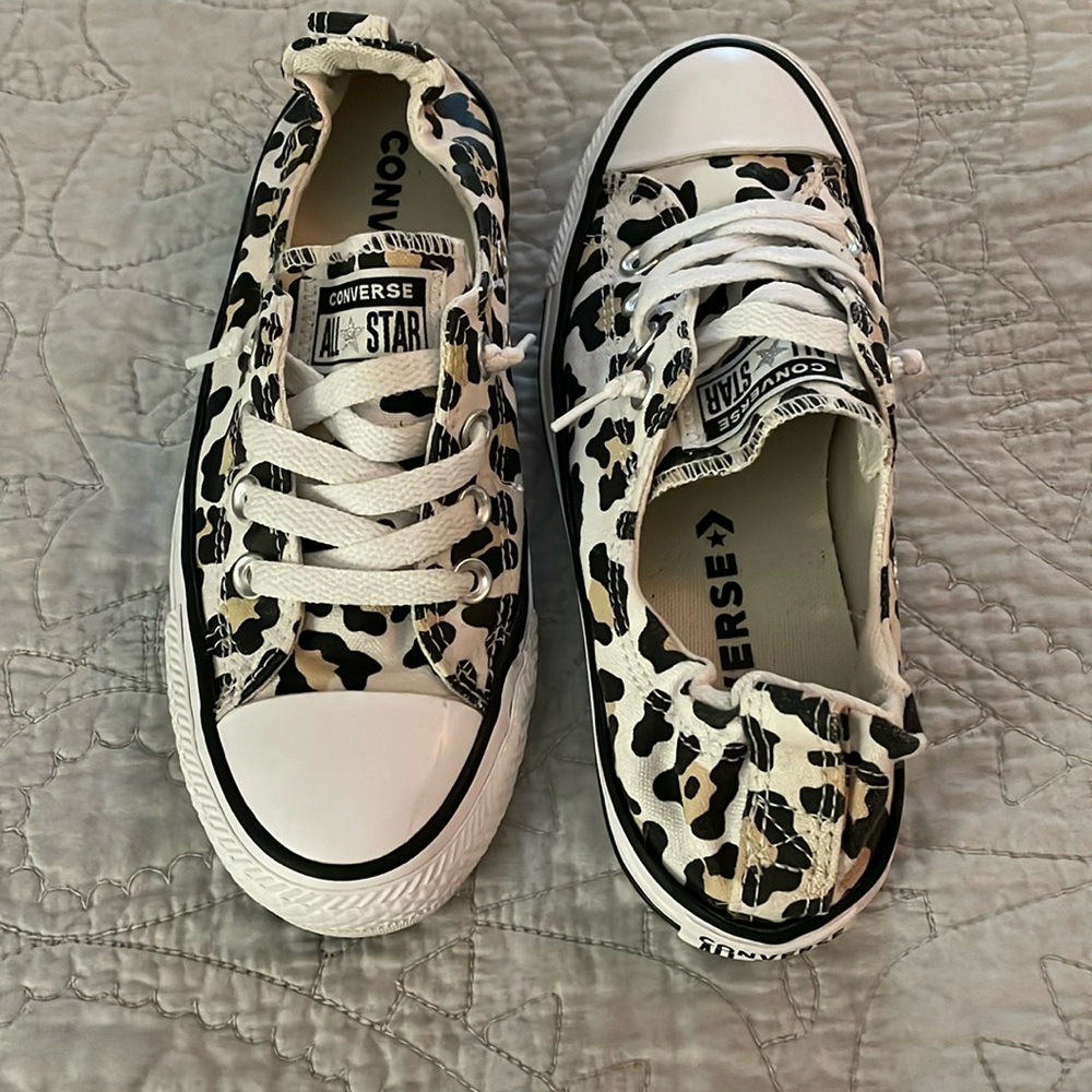 Converse All-Star US Size 6 Women’s Slip-on Great Condition!